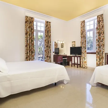 Globales Reina Cristina 4* Algeciras