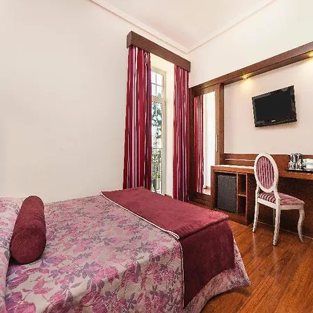 Globales Reina Cristina 4* Algeciras