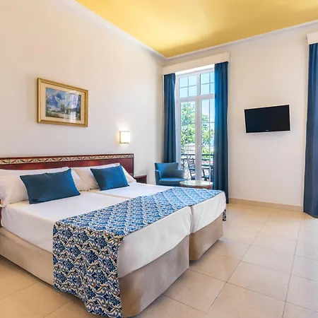 Hotel Globales Reina Cristina