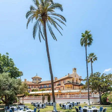 Globales Reina Cristina Hotel 4*